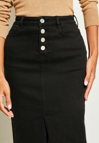Lipsy BUTTON FLY DETAIL - REGULAR FIT - Ceruzaszoknya - black