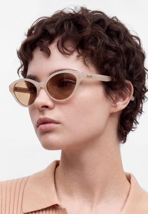 QUAY AUSTRALIA, TALK NICE - Solbriller - bone/tan