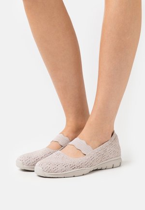 Skechers, Baleriny z zapięciem