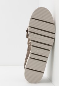 Kennel + Schmenger Chaussons - beige