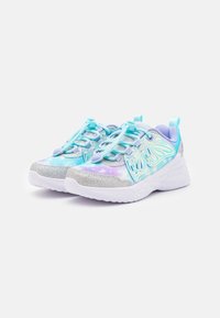 Skechers LIGHT UP DREAM RACER - Treniņu apavi - silver/lavender