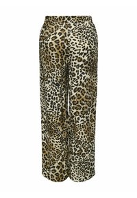 Pantaloni a gamba larga con stampa leopardata e vita elastica. Presentano una combinazione di macchie beige, marroni e nere su uno sfondo crema. Texture morbida.