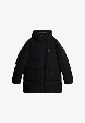 Schwarze gepolsterte Jacke mit Kapuze, ausgestattet mit Druckknopfverschlüssen, Vordertaschen und einem Logodetail. Glattes Material mit einer weichen, isolierten Textur.