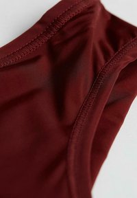 Intimissimi Brasilian Ultralight - String - rot/dark red