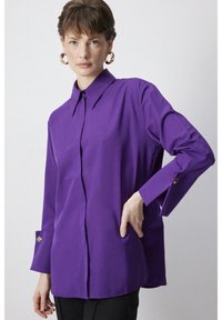 Non sélectionné, purple