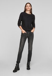 QS Trui - black