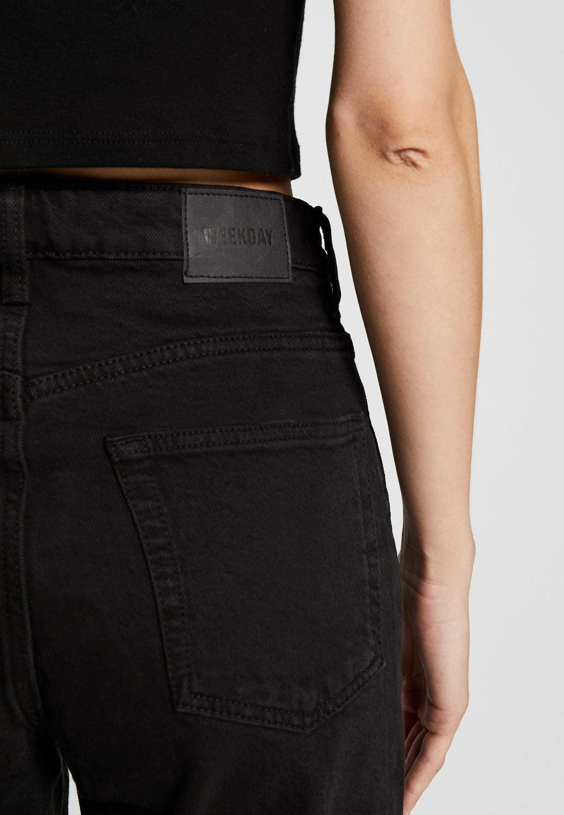 Weekday MIKA TUNED - Relaxed fit jeans 