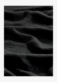 Sélectionné, black