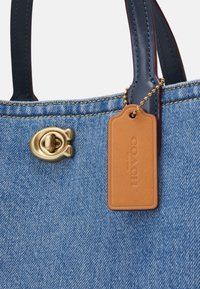 COACH WILLOW TOTE - Handbag - indigo