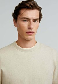 Scalpers ROUND NECK  - Pulover - beige