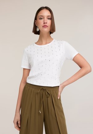 Motivi, T-SHIRT CON RICAMO DI PAILLETTES - T-shirt con stampa - bianco