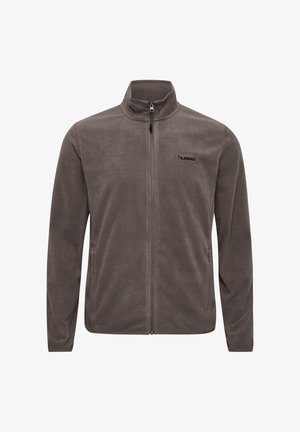 Granatowa męska kurtka polarowa na pełny zamek z kołnierzem stójką i małym logo "hummel" na lewej piersi, posiadająca boczne kieszenie na zamek.