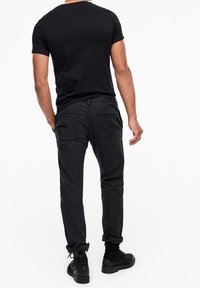QS Kalhoty - mottled black