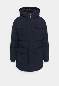 Chaqueta de invierno acolchada de color azul marino con capucha, cuatro bolsillos delanteros con solapa, cierre de cremallera y botón a presión, y puños acanalados.
