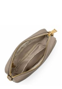 LANCASTER MINI SOFT MATELASSÉ - Borsa a tracolla - sand