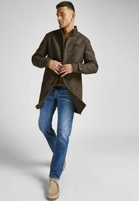 Jack & Jones PREMIUM BLAMELTON SN - Īss mētelis - black coffee