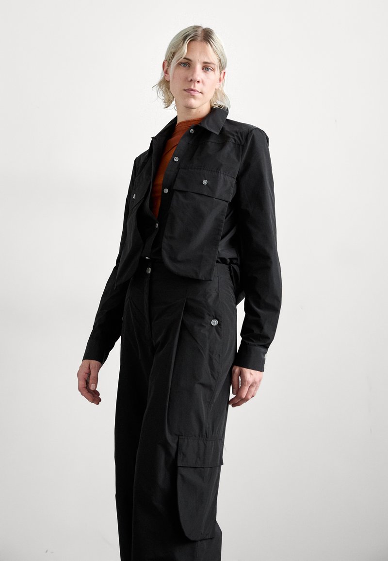 Stine Goya - CHRISSY - Cargohose - jet black, Vergrößern