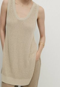 Massimo Dutti Strickpullover - light brown