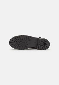Pier One Botines con plataforma - black