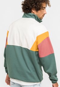 Kaotiko CREW COLIN UNISEX - Sweatshirt - heura/mostaza