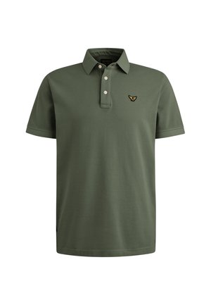 Kurzärmeliges Poloshirt aus olivgrünem Baumwollstoff, mit einer Knopfleiste mit drei Knöpfen und einem kleinen gestickten Logo auf der Brust.