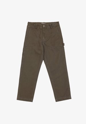 Olijfgroene katoenen cargobroek met een rechte pasvorm, twee voorzakken en een verstelbare band aan de zijkant. Glad textuur, duurzaam materiaal.