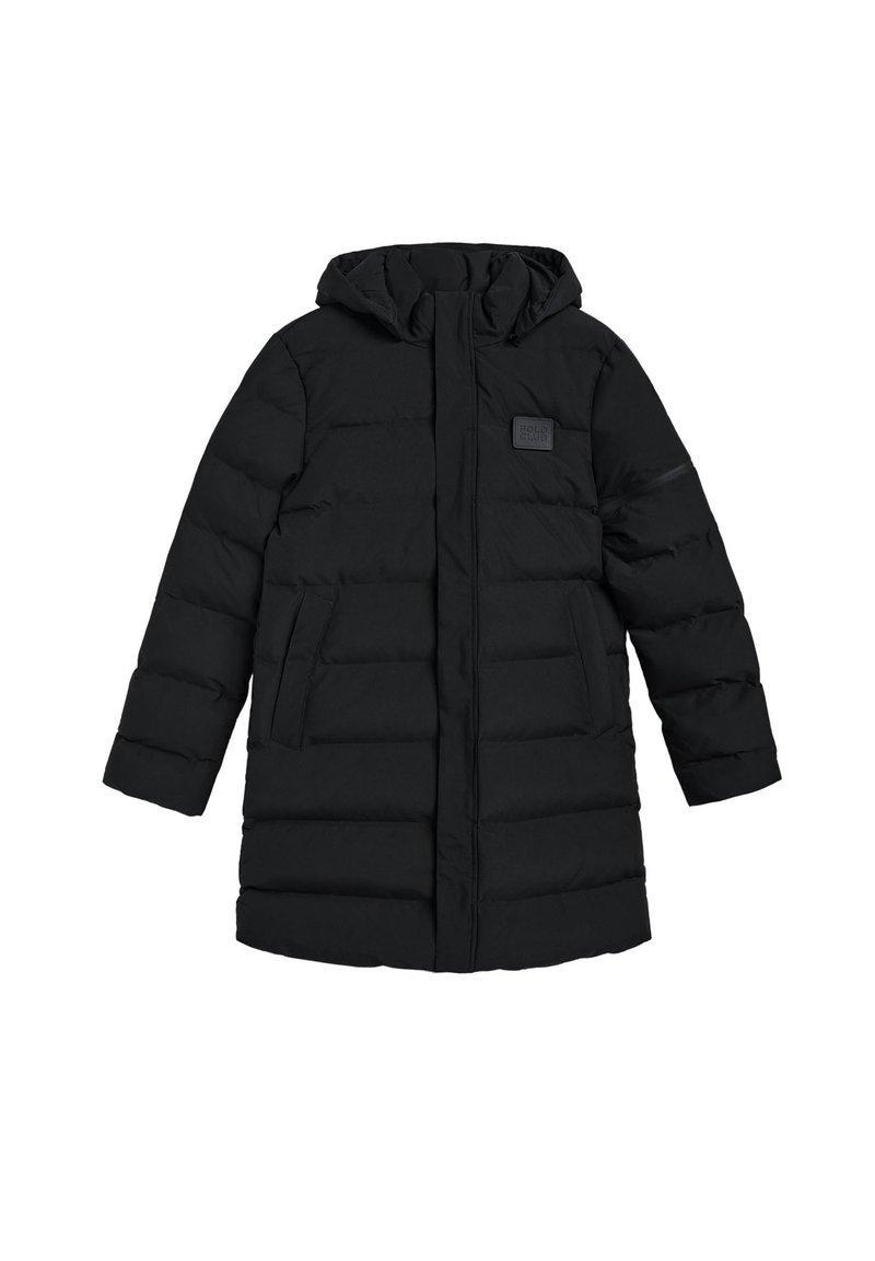 Zwarte pufferjas met een kap, voorzien van een doorgestikt design, twee zijzakken en een patchlabel op de borst.