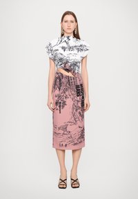 MOSCHINO JEANS URBAN - Koktajl obleka/za zabavo - fantasia rosa
