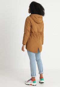 JDY Parkas - dark brown