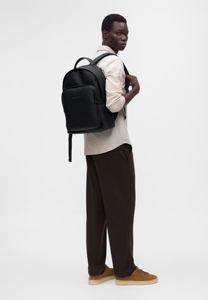 Armani Exchange, THIAGO BACKPACK ZAFIANO UNISEX - Zaino - black