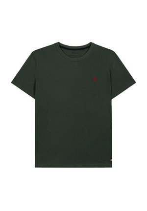T-shirt in cotone verde scuro con scollo rotondo, maniche corte e un piccolo ricamo di un albero rosso sul petto. Taglio dritto sul fondo.