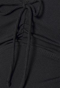 Cache Coeur PORTO VECCHIO SET - Bikinit - black