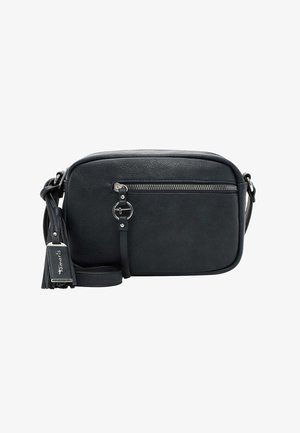 Melnas ādas crossbody soma ar priekšējo rāvējslēdzēja kabatu, sudraba akcentiem, platu regulējamu siksnu un pušķi uz rāvējslēdzēja.