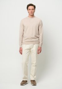 PROFUOMO CREW NECK - Jersey de punto - light sand