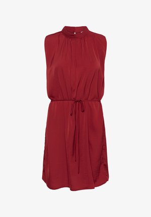 Rød ærmeløs kjole med høj hals, bindebælte i taljen, sammengrebte detaljer og en let udstyret nederdel. Glat, let stof.