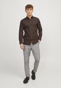 Jack & Jones PREMIUM JPSTMARCO JJCONNOR NOOS - Chino - otter