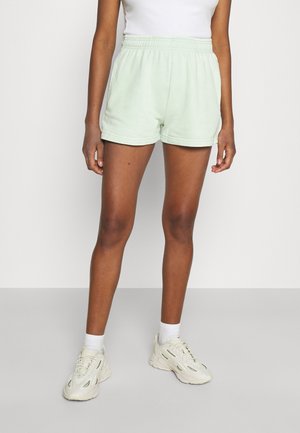 GIA - Shorts - gossamer green