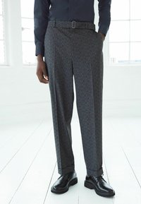 Next EDIT  CHECK  REGULAR FIT - Kelnės - grey