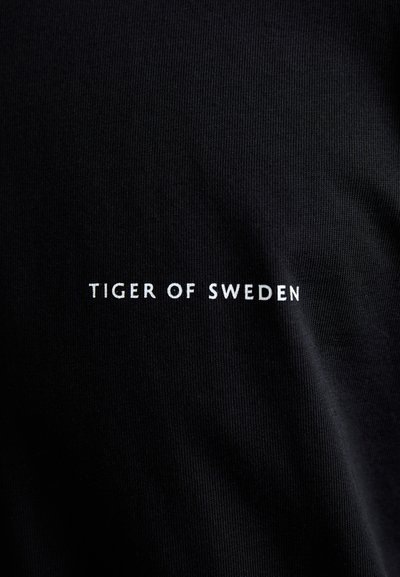 Tiger of Sweden PRO - Pamata T-krekls - black
