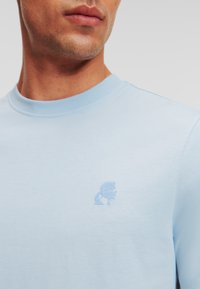 KARL LAGERFELD KAMEO LOGO - Jednoduché tričko - cashmere blue