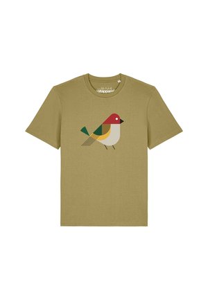 T-shirt manches courtes vert olive avec un motif simple d'oiseau géométrique en rouge, vert, jaune et beige centré sur le devant.