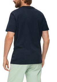 s.Oliver FRONTPRINT - T-shirt print - navy