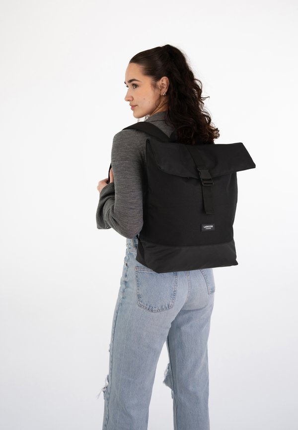 TAMMO  - Tagesrucksack - schwarz