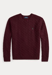 Bordeauxroter Zopfpullover mit Rundhalsausschnitt, langen Ärmeln, gerippten Bündchen und Saum sowie kleinem grün besticktem Logo auf der linken Brust.