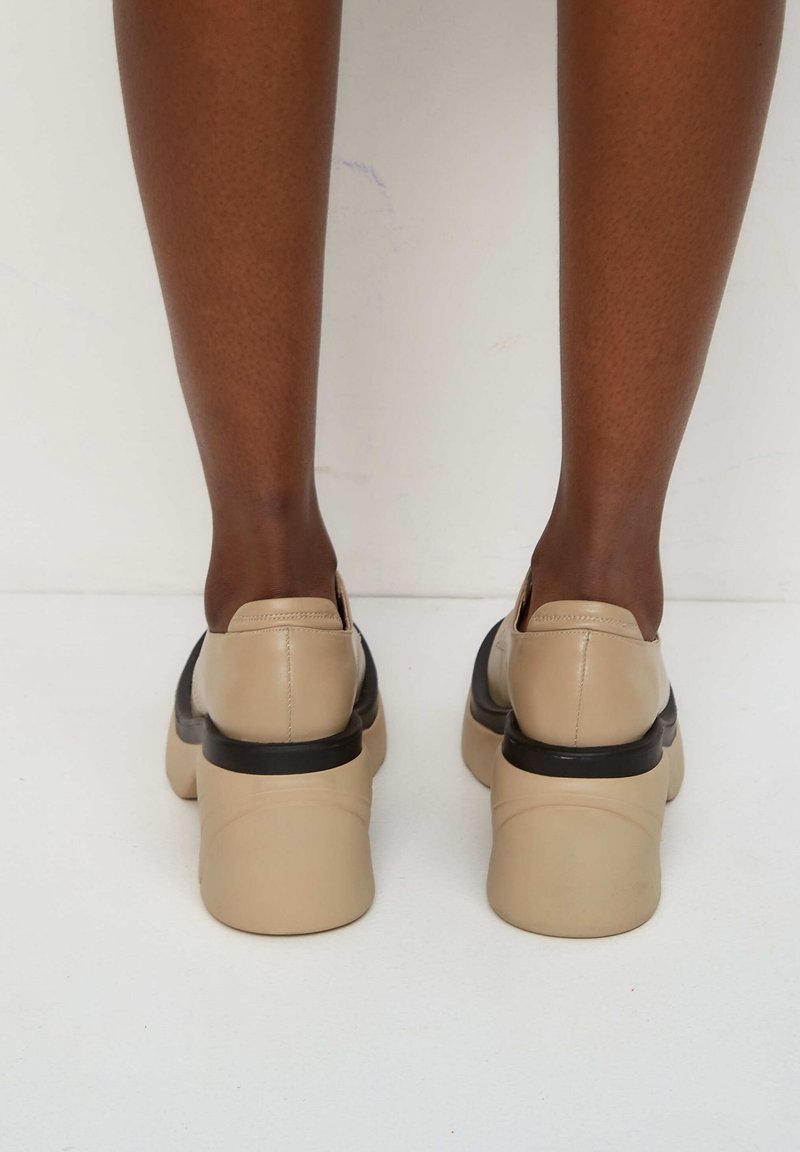 Damen Sneaker | Cesare Gaspari Slipper beige - MT70605 Damen Sneaker | Cesare Gaspari Slipper beige - MT70605