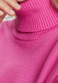 Esprit Sweter