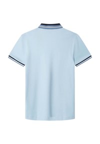 Světle modrá polo košile s krátkým rukávem a límcem a manžetami v námořnické a bílé pruhované úpravě. Hladká látka a klasický střih. Hladký zadní pohled.
