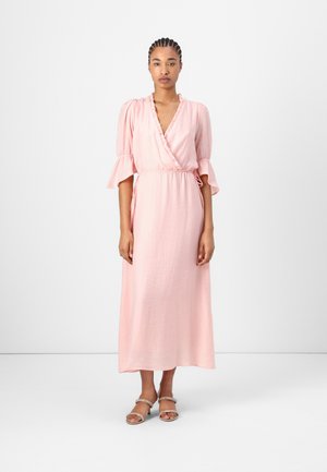 ARECA LUSIEL DRESS - Galajurk - peaches