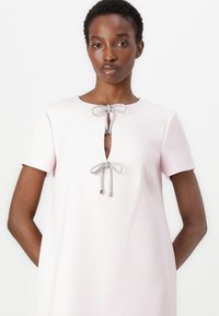 kate spade new york RHINESTONE BOW DRESS - Dnevna obleka - surf pink