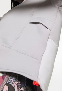 Nike Performance Felpa - grey